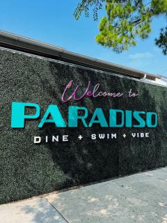 The Trendy In Park Circle Mins to DT CHS & Beach - 2