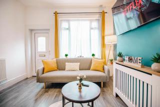 Golden Aqua Haven Retreat Free Parking 14PPL - 3