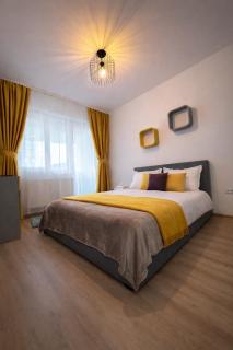 Luxury Q Residence Near Center - 2