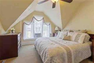 Very Spacious 4 Bedroom, 4 baths Niagara Falls - 3