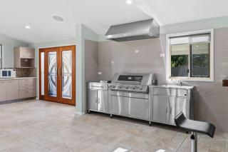 Cozy 3 Bedroom Retreat in the Heart of Capalaba - 1