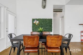 3BR 2BA S Lamar Escape Patio BBQ w EV Charger Near SoCo Dining by Austin Vacay - 3