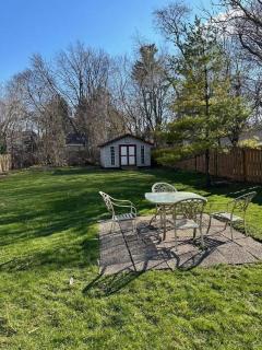 Cozy W Front Porch DT Libertyville near Naval Base - 3