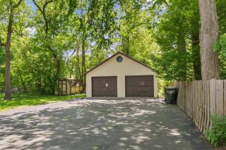 Great for families DT Libertyville Near Naval Base - 3