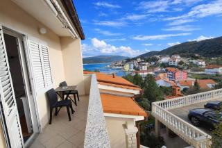 Nikolina Sea View Apartments - 3