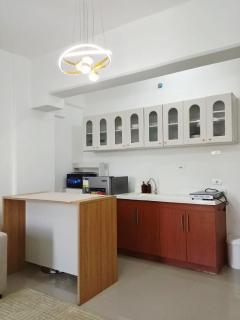 Royal Ocean Crest Mactan Near Airport with Pool view - 4