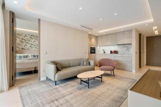Modern Beachfront 2-Bedroom Apartment - 8