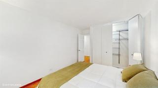 Lisle, 2BR Balcony and Fireplace - 2