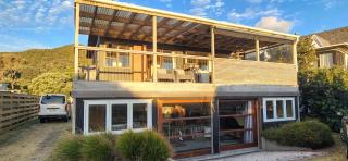 Beachfront Sunset Bach - 7