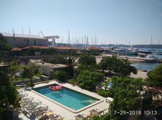 Apartments Ginna - Trogir - 0