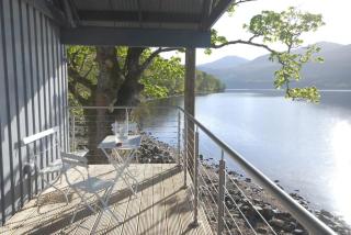 Dipper Boathouse Secluded Over-Water Retreat - 8
