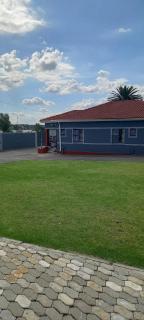 Millar point guest lodge - 3