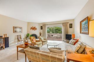 Foothills Living - 9