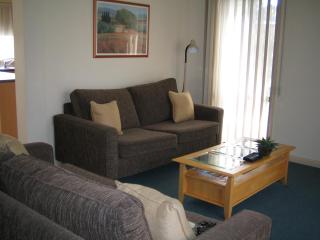 Mount Waverley Townhouses - 1