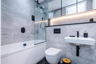 Stylish 1BR Apt near City Centre Salford - 7