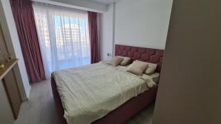 Amelia & Nicole Close to the Beach - 7