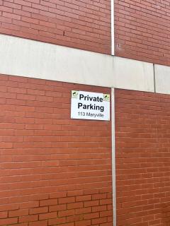 The Belfast Snug - 8