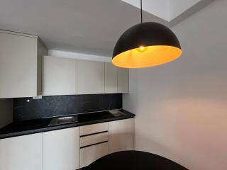 Luxury Square Apartments & Lakeview - 6