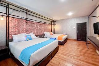 SANS Vibes Millenium Inn Medan - 8