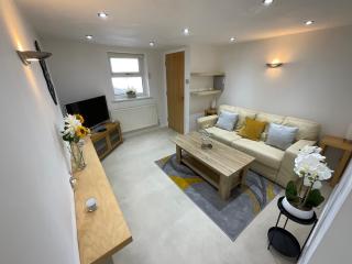 Earle House Serviced Apartments - 7