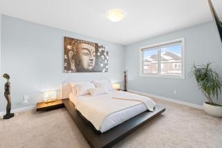 Northern Serenity a Modern 3BR in The Hills - 8