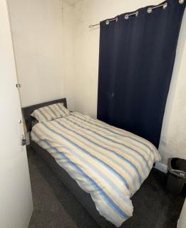 Cosy Single Room in Manchester M8 - 2