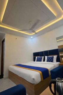 The Taj Crown Plaza - 3