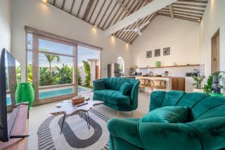 La Palma - Spacious 2BR Villa with Large Pool in Canggu - 5