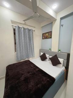 Khandelwal Guest House - 8