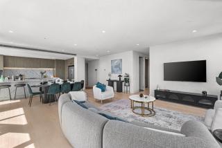 Complete Host Paragon Apartments - 9