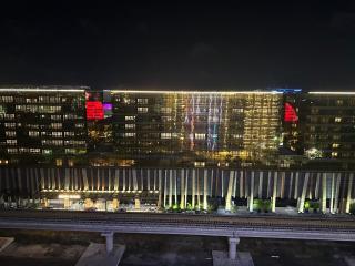 Spacious High-Floor Family Suite with City View near Airport, City of Dreams, Solaire, Okada, Mall Of Asia, and Ayala Malls - 9