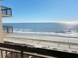 Accessible Oceanfront 2BR • Elevator Pool – BVP 903 Cherry Grove - 0