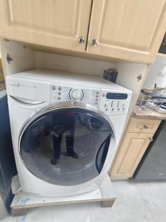 Vancouver Family Rooms- YVR 11 Min Drive, Free Parking & Wifi - 3