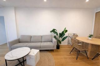2BR West End Hideaway with City Views and Parking - 1