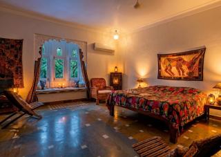 Hibiscus Heritage - A Lake View Hotel in Udaipur - 6