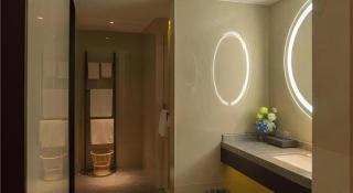 Echeng Hotel Laibing Jinxiu Shuidian Tower - 7