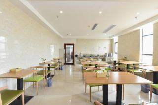 Shell Hotel Huainan Shou County Passenger Station Yaohai Grand Market - 4