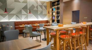 Borrman Hotel Zhonghsan Guzheng Huayi Plaza Light Rail Station - 1