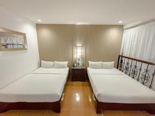 Boracay Summer Palace Hotel - 3