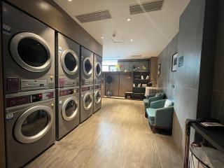 Atour Hotel (Baimaiquan Jinan Shuangshan Street) - 2