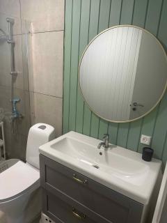 Stylish Beachside Cottage With Large Terrace - 8