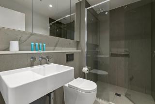 Premium 1BR City Stay in Southbank - 3