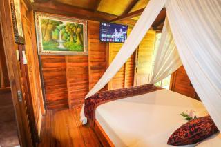 Ubud Nature Escape Bungalow ricefield view - 2