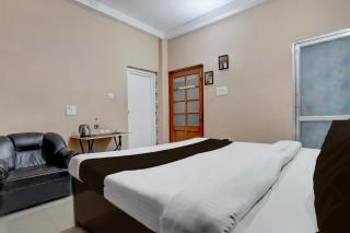 Hotel O Madhav Villa - 2