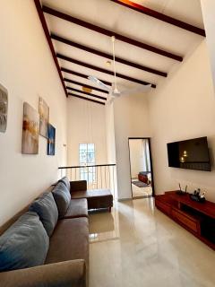 The sapphire stay - 3