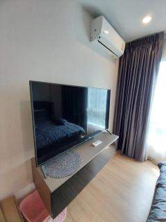 PoolView Condo Near MRT, Nice & Quiet, speedy net - 3