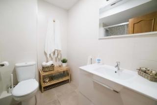 Apartamento Soleado a 2 min de Playa con 2 AC y Terraza - 3