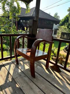 Tranquil Wooden Holiday House with Mountain Views in Pa Phai - 9