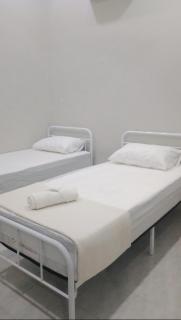 Homestay Taman Anggun Paka - Belakang BSN Paka - 3