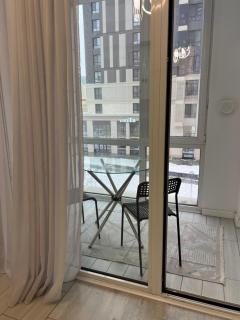 Апартаменты в престижном районе Алматы рядом с Мега центром - 1